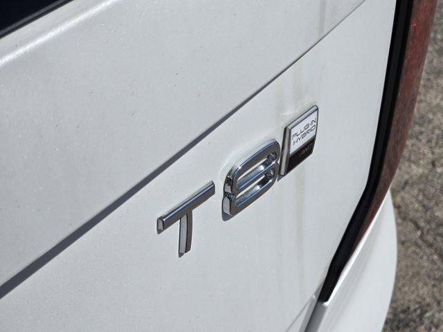 new 2025 Volvo XC90 Plug-In Hybrid car, priced at $78,805
