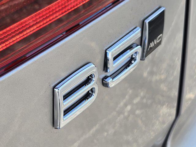 new 2026 Volvo XC60 car, priced at $57,985