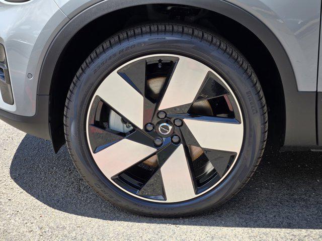 new 2025 Volvo EX40 car, priced at $59,485