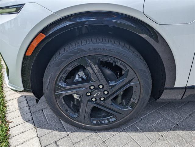 new 2025 Chevrolet Equinox EV car, priced at $43,668