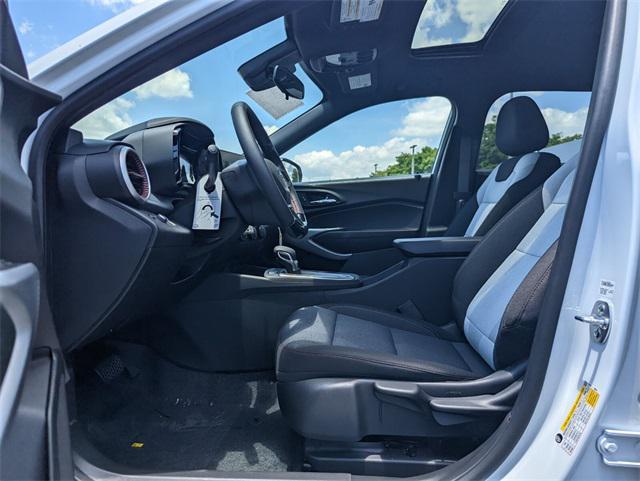 new 2025 Chevrolet Trax car, priced at $23,110