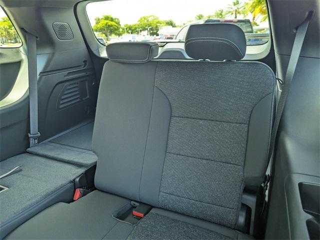 new 2025 Chevrolet Traverse car, priced at $41,343