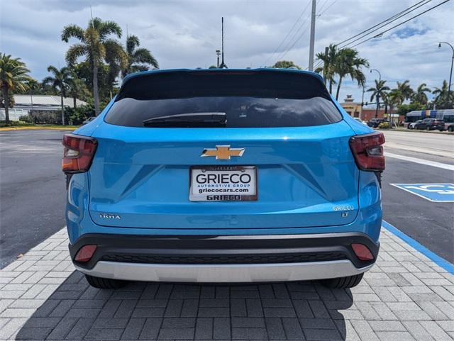 new 2025 Chevrolet Trax car, priced at $23,872