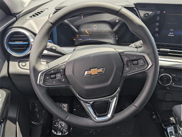 new 2025 Chevrolet Trax car, priced at $23,872