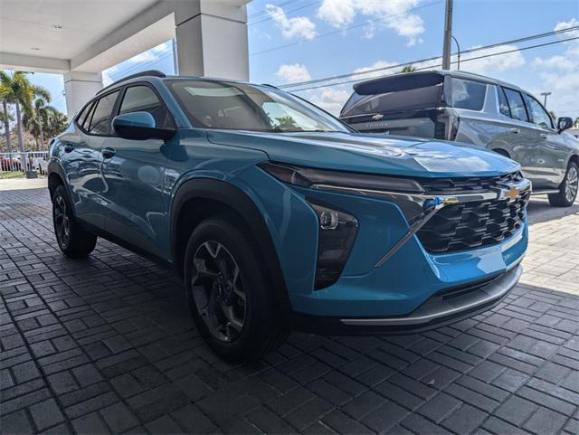 new 2025 Chevrolet Trax car, priced at $23,736