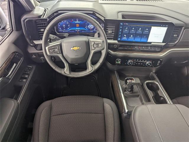 new 2024 Chevrolet Silverado 1500 car, priced at $43,176