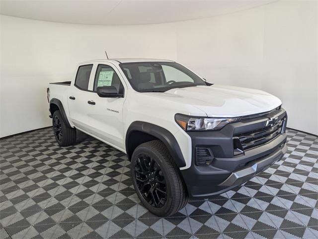 new 2024 Chevrolet Colorado car, priced at $35,690