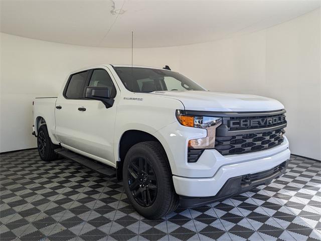 new 2025 Chevrolet Silverado 1500 car, priced at $42,686