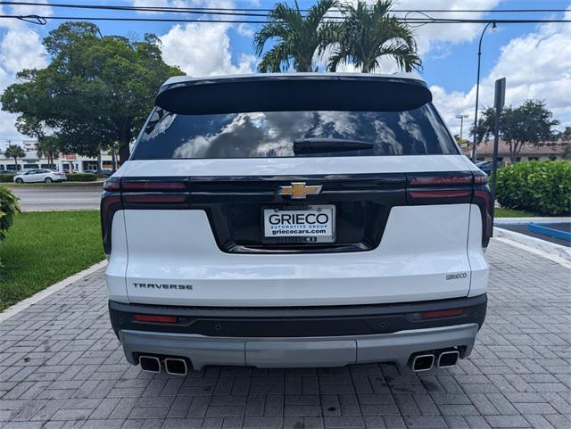 new 2025 Chevrolet Traverse car, priced at $41,245