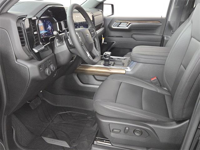 new 2025 Chevrolet Silverado 1500 car, priced at $55,069