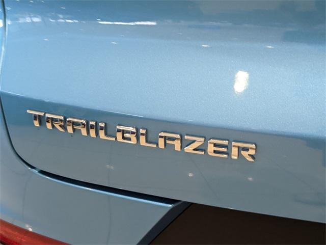 new 2025 Chevrolet TrailBlazer car, priced at $28,785