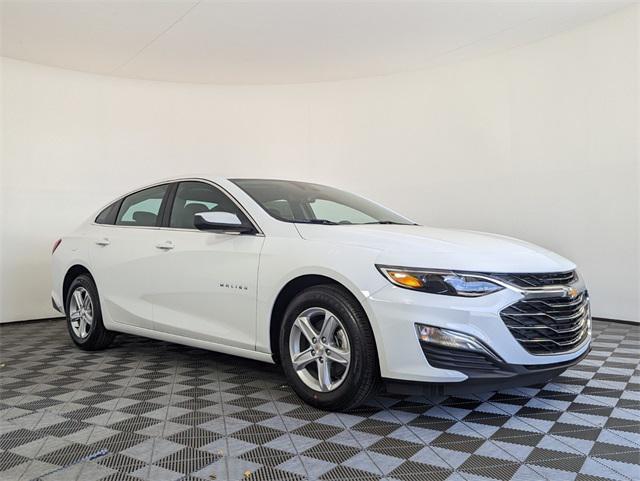 new 2024 Chevrolet Malibu car, priced at $19,995