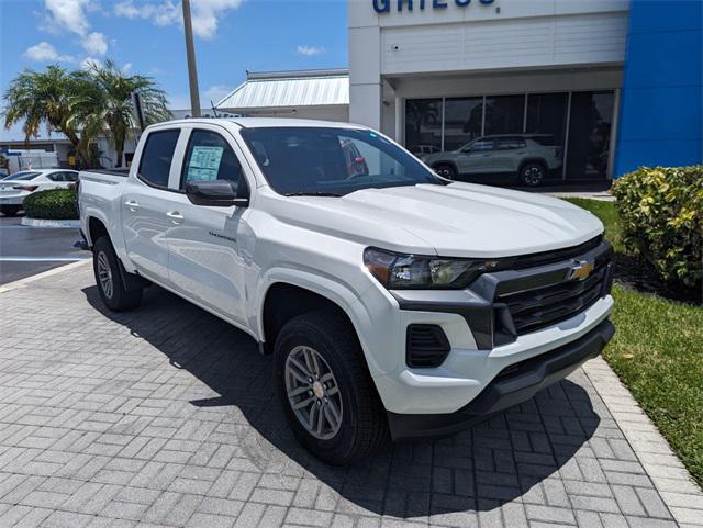 new 2025 Chevrolet Colorado car, priced at $33,169