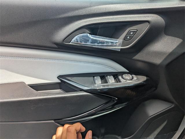 new 2025 Chevrolet Trax car, priced at $23,517