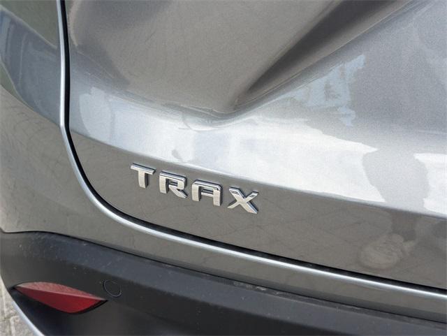 new 2025 Chevrolet Trax car, priced at $23,517