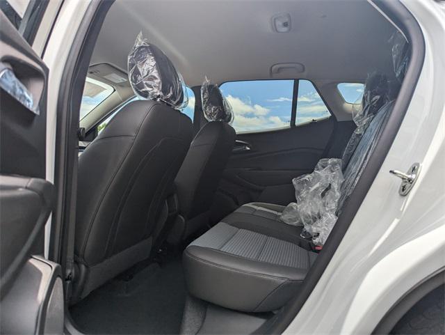 new 2025 Chevrolet Trax car, priced at $23,517