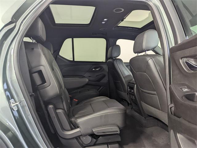 used 2022 Chevrolet Traverse car, priced at $29,664