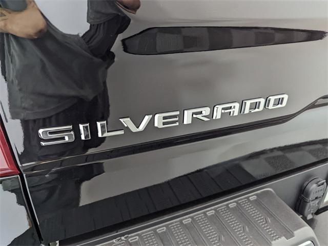 new 2024 Chevrolet Silverado 1500 car, priced at $42,485