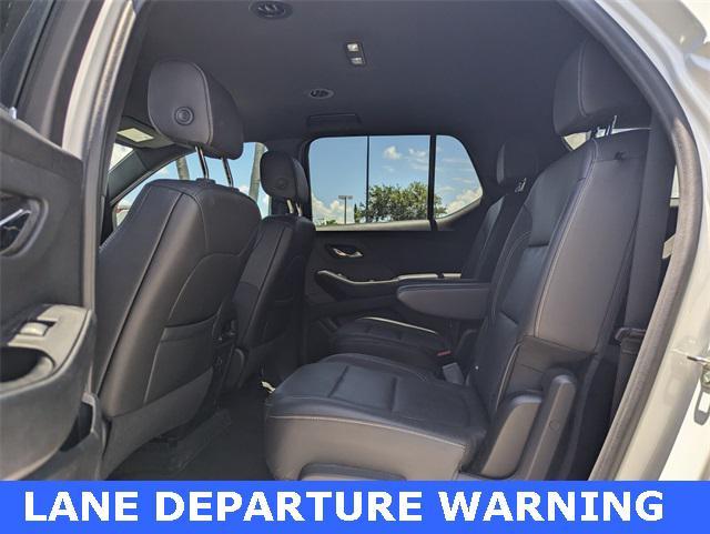 used 2023 Chevrolet Traverse car, priced at $27,893