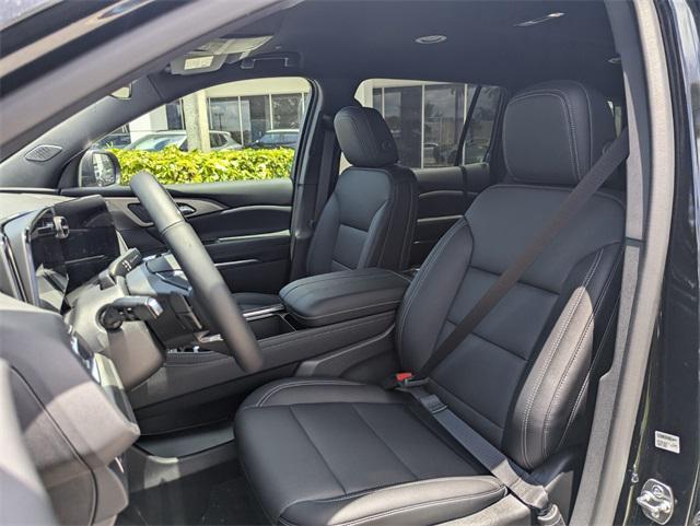 new 2025 Chevrolet Traverse car, priced at $44,986