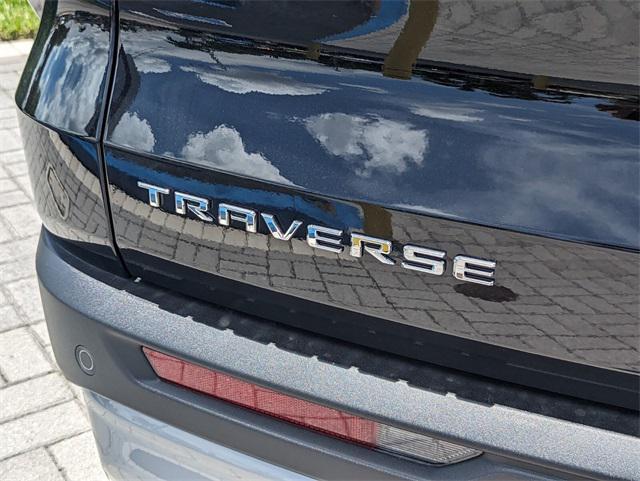 new 2025 Chevrolet Traverse car, priced at $44,986