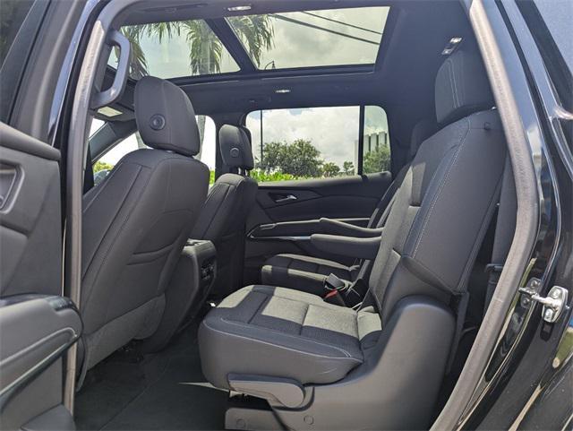 new 2025 Chevrolet Traverse car, priced at $40,745