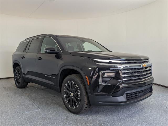 new 2025 Chevrolet Traverse car, priced at $40,745