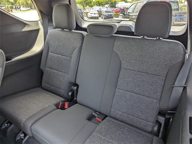 new 2025 Chevrolet Traverse car, priced at $40,745