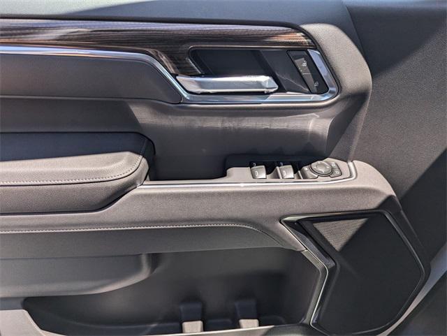 new 2025 Chevrolet Silverado 1500 car, priced at $46,960