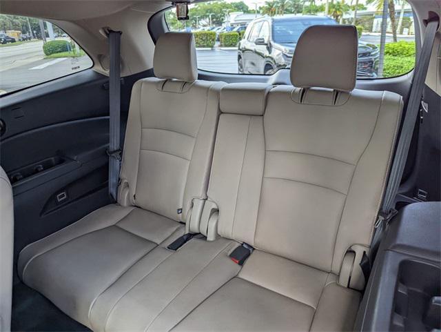 used 2021 Honda Pilot car, priced at $24,492