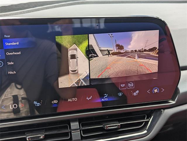 new 2025 Chevrolet Equinox EV car, priced at $38,879