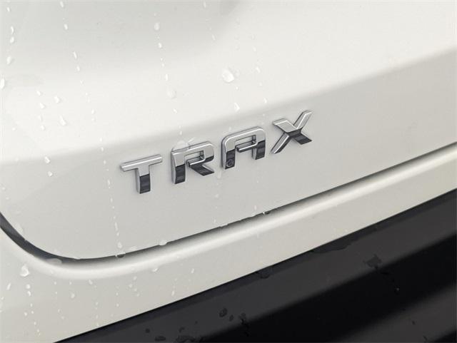 new 2025 Chevrolet Trax car, priced at $25,160