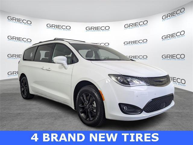 used 2020 Chrysler Pacifica car, priced at $28,988