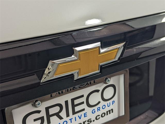new 2025 Chevrolet Traverse car, priced at $40,895