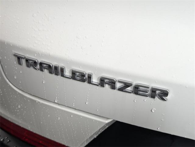 new 2025 Chevrolet TrailBlazer car, priced at $22,169