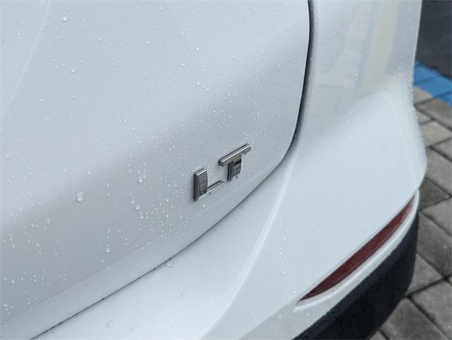 used 2022 Chevrolet Equinox car, priced at $18,724