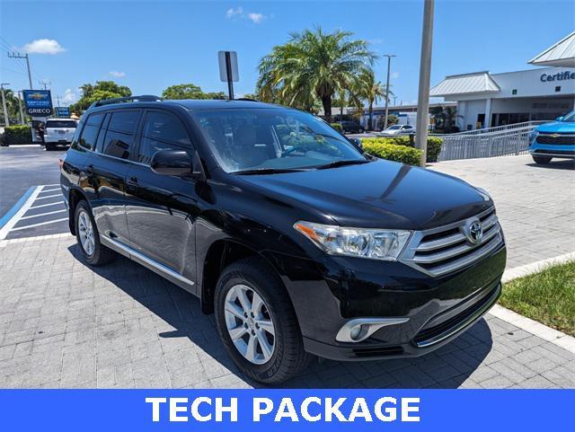 used 2013 Toyota Highlander car, priced at $9,995
