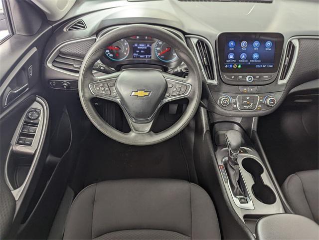 new 2024 Chevrolet Malibu car, priced at $17,995