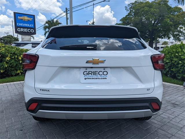 used 2025 Chevrolet Trax car, priced at $21,992