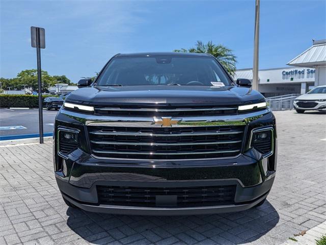 new 2025 Chevrolet Traverse car, priced at $40,364