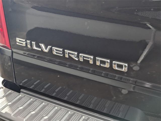 new 2025 Chevrolet Silverado 1500 car, priced at $45,240