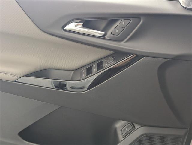 new 2025 Chevrolet Equinox car, priced at $29,947