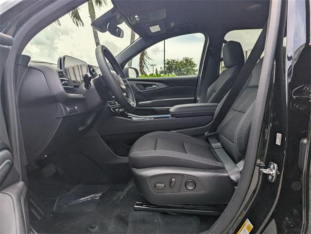 new 2025 Chevrolet Traverse car, priced at $40,364