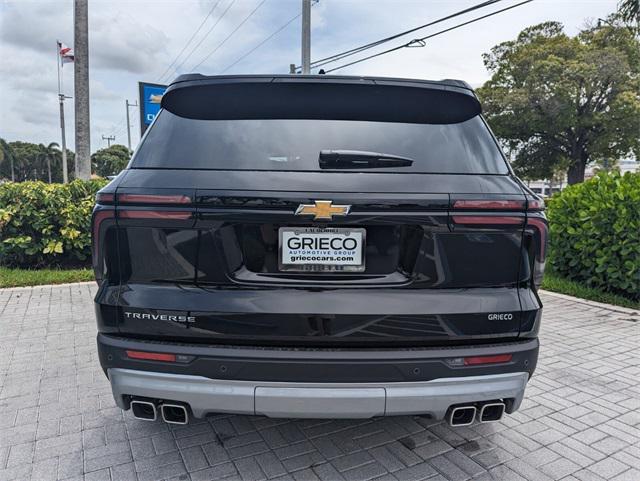 new 2025 Chevrolet Traverse car, priced at $40,364