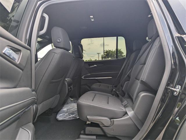 new 2025 Chevrolet Traverse car, priced at $40,364