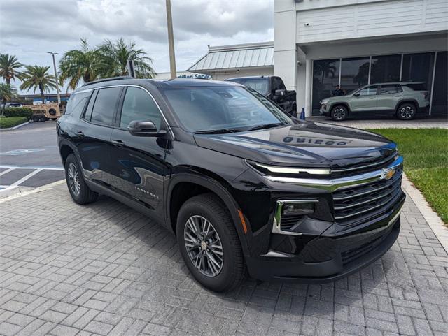 new 2025 Chevrolet Traverse car, priced at $40,364
