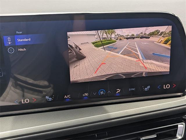 new 2025 Chevrolet Traverse car, priced at $40,364
