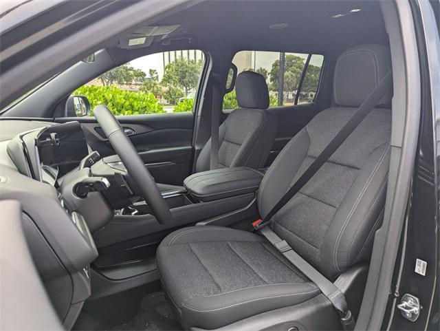 new 2025 Chevrolet Traverse car, priced at $40,364