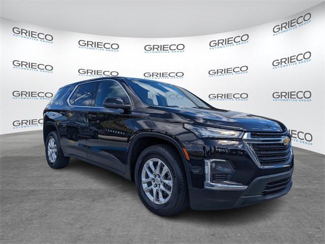 used 2022 Chevrolet Traverse car, priced at $25,191