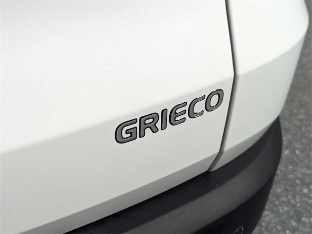 new 2025 Chevrolet Traverse car, priced at $39,895